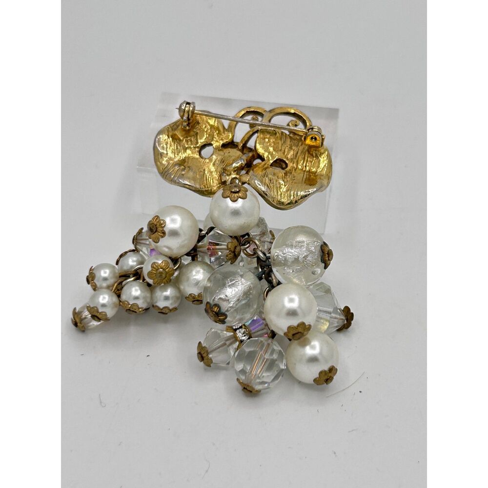 Vintage MCM AB ChaCha bead brooch